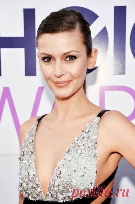 Самые стильные знаменитости и триумфаторы церемонии People's Choice Awards 2014