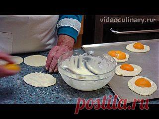 Слоёное пирожное “Пасхальное яичко”
http://www.videoculinary.ru/торты-и-пирожные/256-слоёное-пирожное-пасхальное-яичко.html