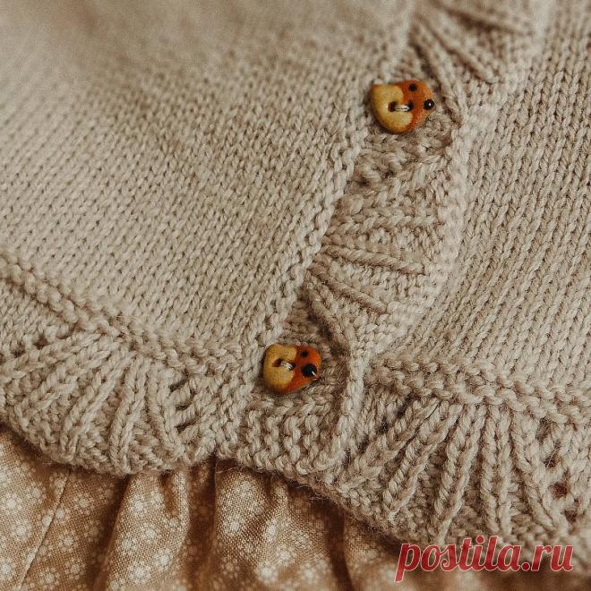 5 оригинальных узоров для осенних кофт и кардиганов со схемами  и описанием.
Просматривайте этот и другие пины на доске кардиганы пользователя Татьяна Басенко.