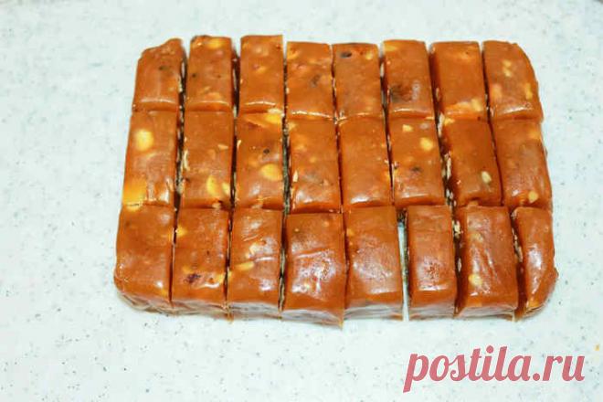 Домашние конфеты из сметаны и сахара