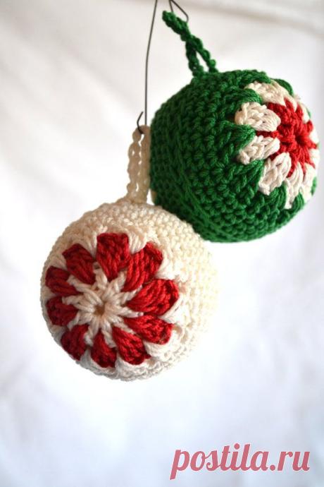 Vintage Crocheted Christmas Tree Ornaments, Balls, Decorations