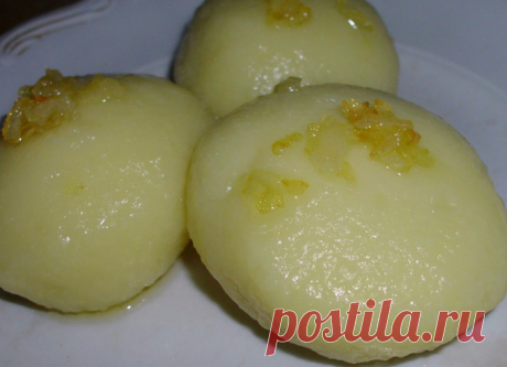 Картофельные галушки фаршированные вареным мясом