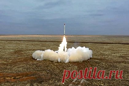 В России объяснили решение отозвать ратификацию ДВЗЯИ. 17 октября в украинских Telegram-каналах появилось сообщение, что Россия «играет с красной кнопкой», отзывая ратификацию Договора о всеобъемлющем запрещении ядерных испытаний (ДВЗЯИ), и ставит весь мир на грань ядерной катастрофы.