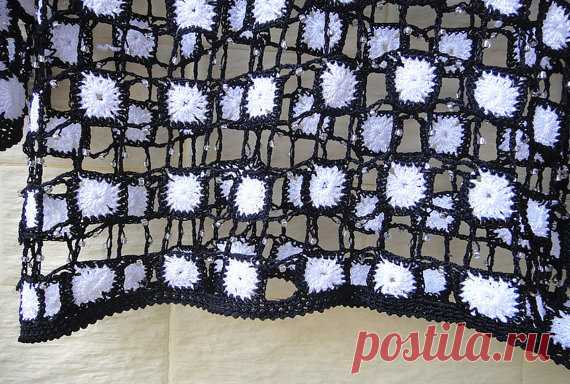 Black and White Polka Dot Crochet Blouse Long by TinaCrochet2016