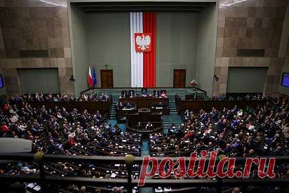 Сейм Польши выразил вотум доверия правительству Туска
