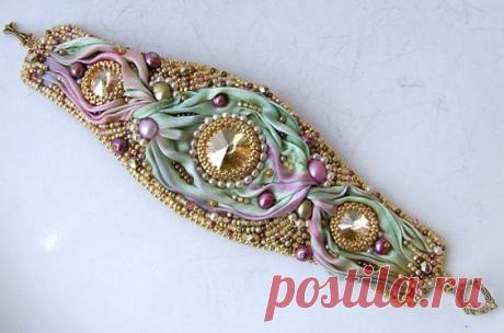 (15) Bead Embroidered Shibori Silk Bracelet Bead Embroidery Bracelet Shibori Silk Ribbon Spring Fashion Spring Trends Pink Green Gold