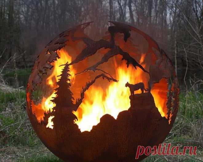 Дизайнерские огненные шары в саду ~ Planetalsad