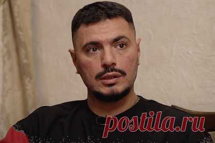 Звезда шоу «Последний герой» рассказал о конфликте с Бородиной. Российский рэп-исполнитель, участник шоу «Последний герой» на канале ТВ-3 Птаха (настоящее имя — Давид Нуриев) заявил, что у него был конфликт с ведущей программы Ксенией Бородиной. В интервью для проекта «Откровенно с Татаркой» он также вспомнил, как однажды предложил другим героям передачи устроить ей бойкот.