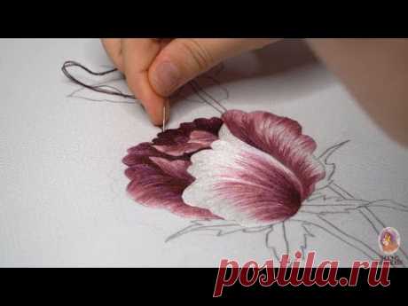 Вышитая картина розы слегка ностальгического оттенка - Hand Embroidery Art.