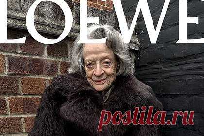 88-летняя звезда «Гарри Поттера» снялась в рекламе модного бренда. Обладательница «Оскара» английская актриса Мэгги Смит снялась в рекламе испанского модного дома Loewe. На размещенных кадрах она предстала в черно-белом платье с оборками, а также черных колготках и туфлях им в тон. Кроме того, артистка примерила коричневую шубу с воротом.