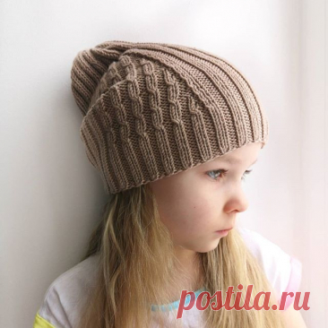 Шапочка из Lana Gatto Автор: @studiya_pryazhi_ufaШапочка из Lana Gatto SUPERSOFT.Связана в 1 нить, круговые спицы 2.75. Расход 2 моточка.На ОГ 50-54 116 п., на ОГ 54-58 120 п.Набираем петли обычным способом (+1 п. для замыкания в круг) Вяжем резинку 2×2 15 рядов.Поместить маркер на начало ряда. Отсчитать влево...