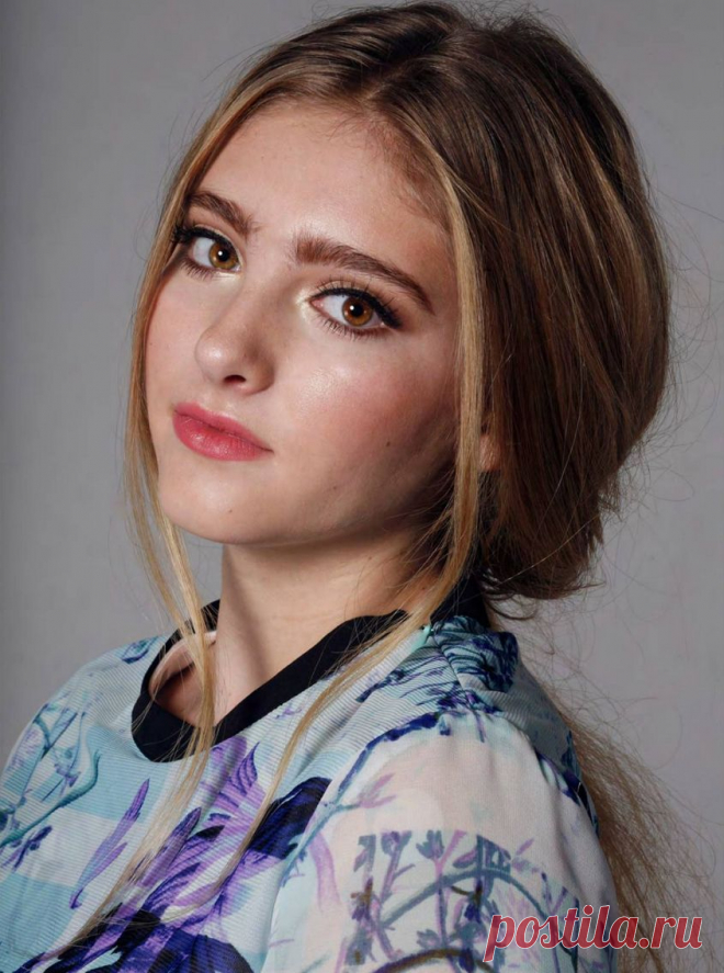 Уиллоу Шилдс (Willow Shields)
- 1 июня, 2000