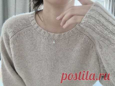 Модный свитер с анатомическим регланом спицами Need More