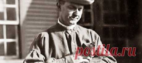 Джон Калвин Кулидж-мл., руководивший США в 1920-х, обожал животных и котов в частности. Когда пропал его любимый кот Тигр, президент пошел на крайние меры: обратился в радиоэфире к нации с просьбой о помощи. Кота нашли, но этот случай и стал началом конца красивой истории президента и его Тигра.