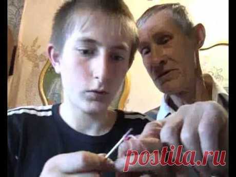 Житель Златоуста вяжет настоящие шедевры - YouTube