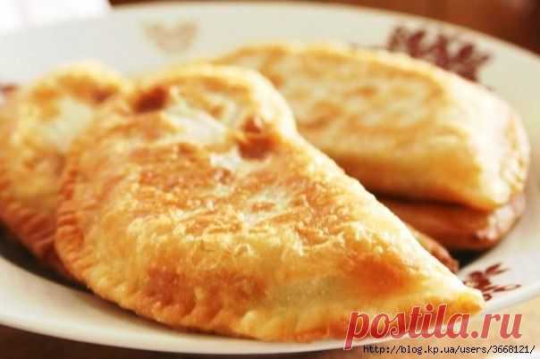 Чебуреки с мясом. Очень удачное хрусткое тесто!.