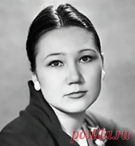 Наталья Назарова, 28 июня, 1949
 • 12 марта 2022