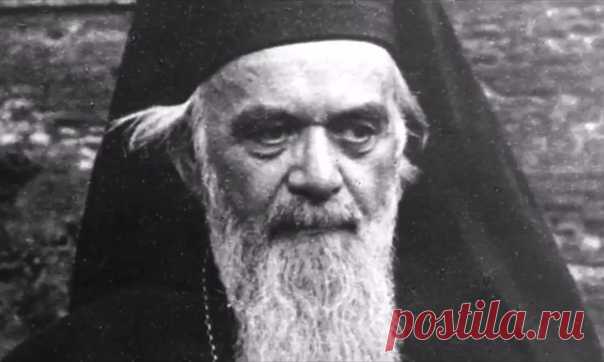Если хотите исправлять других - исправьте себя, а потом о других ревнуйте. Это закон Христов.
святитель Николай (Велимирович)

#Православие #Николай_Сербский