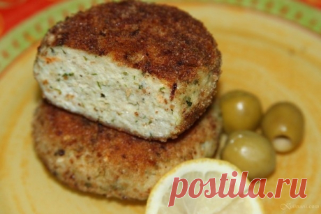 пикантные рыбные котлеты с сыром
