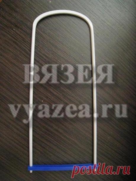 Вязание на вилке крючком видео. УРОКИ