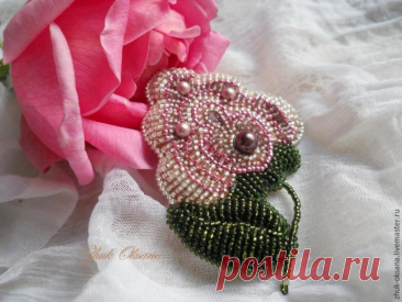 Брошь "Таинственный цветок" Брошь "Таинственный цветок"В этом мастер-классе я хочу рассказать о некоторых приемах и техниках, которые я использую в работе над своими украшениями.1. Подготавливаем основу &mdash; склеиваем 6-7 слоёв флизелина, прокрашиваем верхний слой акриловой краской (я сначала покрасила красным, а...