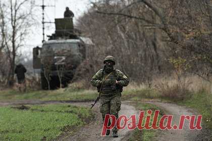 Российские войска полностью взяли под контроль Павловку. Российские войска полностью взяли под контроль село Павловка, которое находится в Донецкой народной республике (ДНР). Об этом сообщили в Министерстве обороны России. 10 ноября врио главы республики Денис Пушилин сообщил, что населенный пункт Павловка зачищен на 90 процентов.