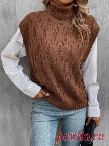 Безрукавка спицами
узор получается за счет поэтапного перекрещивания петель (узор перемещается плавно, по одной петельке). И никаких перекрещиваний в итоге не видно.

На рисунке - один раппорт вязания узора - 18 петель в ширину и 68 рядов в высоту.