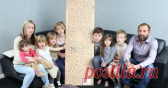 Если бы отец этой покойной девочки не заглянул за зеркало, он никогда бы не обнаружил ее секрет Загрузка... 
 Афина Орчард из Лестера, Англия, была милой, веселой девочкой, которая любила спорт и с большой самоотдачей заботилась о [...]