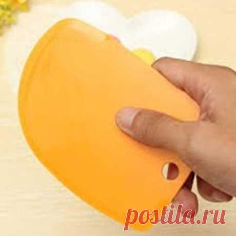 Как сделать торт не только вкусным, но и ровным и красивым? Как красиво обсыпать бока торта крошкой? 
Как красиво обсыпать бока торта крошкой?
 - Чем больше я смотрю на фотографии выложенных на сайте тортов, тем больше мне хочется помочь и подсказать - все делается просто, а внешний вид ваших вкусных…