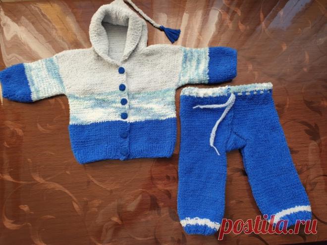 детский костюм- спицами