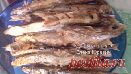 Пошаговый рецепт мойвы, жаренной в духовке, от Лиги Кулинаров.