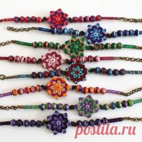 Colorful macramè bracelets #boho #macrame