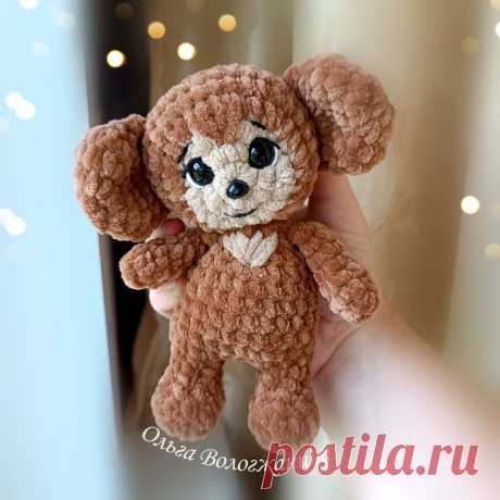 PDF Чебурашка крючком. FREE crochet pattern; Аmigurumi toy patterns. Амигуруми схемы и описания на русском. Вязаные игрушки и поделки своими руками #amimore - плюшевый Чебурашка из детского мультфильма Крокодил Гена и его друзья, персонаж из детского мультика из плюшевой пряжи.