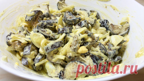 Чем проще, тем вкусней. Который раз в этом убеждаюсь. Очень вкусный салат из обычных продуктов. | В гостях у Аннушки Рецепты | Яндекс Дзен