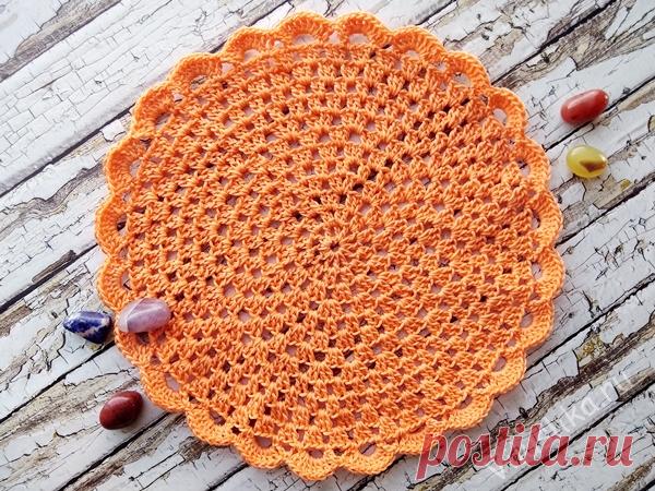 Простая салфетка крючком
