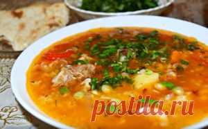 Рецепт маставы - 
Суп из баранины по-узбекски - будет вкусно! 
Ингредиенты - баранина, рис, картошка, морковь, лук, болгарский перец, помидор, красный перец, черный перец, зира, соль, кинза, укроп, петрушка, растительное масло.