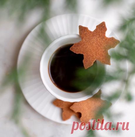 Бельгийское печенье с пряностями • Dolce Vita Blog Пряное печенье спекулос из Нидерландов и Фландрии, со специями и коричневым тростниковым сахаром. Простой рецепт с пошаговыми фото