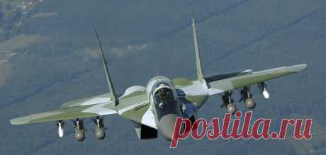 Неопознанный МиГ-29 взял на прицел восемь турецких истребителей F-16S