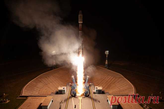2021 июль. С новейшего российского космодрома Восточный состоялся юбилейный десятый пуск и четвертый в 2021 году. Ракета-носитель «Союз-2.1б» с космодрома Восточный успешно вывела на орбиты 36 спутников OneWeb