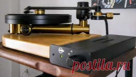 Kuzma Stabi S & Stogie S 12" VTA, with the extra platter, the 4cm extra wooden base, and the Power supply