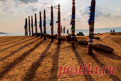 Ольхон, Байкальск и музей «Тальцы» станут опорными точками «Большого Байкала». Ольхон, Байкальск и музей «Тальцы» станут опорными точками проекта «Большой Байкал», который предполагает развитие туристической инфраструктуры Иркутской области и Бурятии. Согласно сообщению, проект должен обеспечить рост турпотока на Байкал, занятость местного населения, рост его доходов и развитие инфраструктуры.