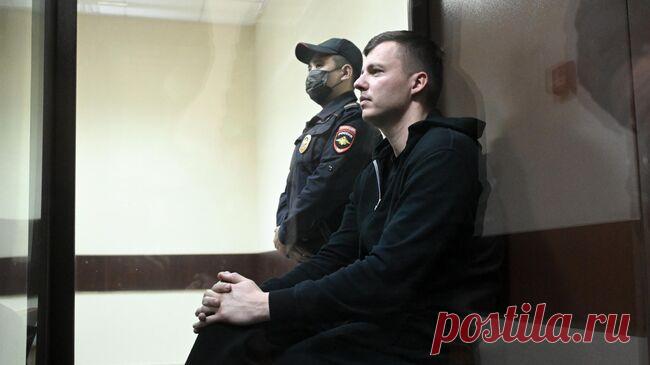 Защита Чекалина просит отпустить его под подписку о невыезде