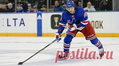 Результативная серия Панарина и 39-й «сухарь» Варламова: россияне переписывают собственные рекорды в регулярке НХЛ. Артемий Панарин продлил свою результативную серию до восьми матчей, отметившись голом и передачей в матче регулярного чемпионата НХЛ с «Ванкувером». Нападающий «Рейнджерс» выдал лучший старт в карьере и повторил рекорд франшизы в XXI веке. Семён Варламов в 39-й раз оставил свои ворота в неприкосновенности и вышел на третье место среди соотечественников за океаном по этому…