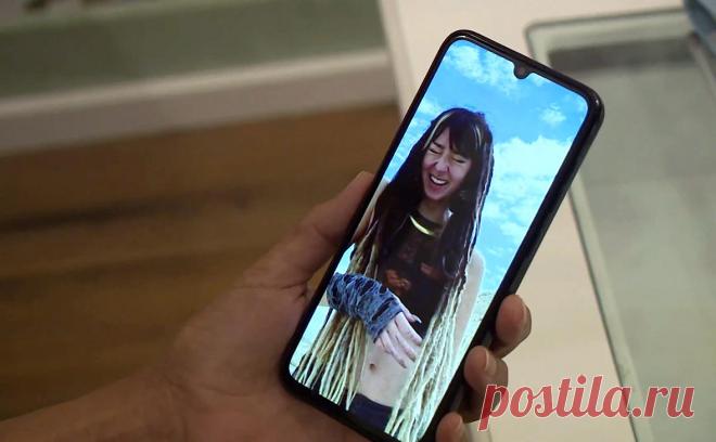 Президент Израиля заявил, что похищенную ХАМАС немку обезглавили. Боевики палестинского исламистского движения ХАМАС обезглавили захваченную в Израиле гражданку Германии Шани Лук.