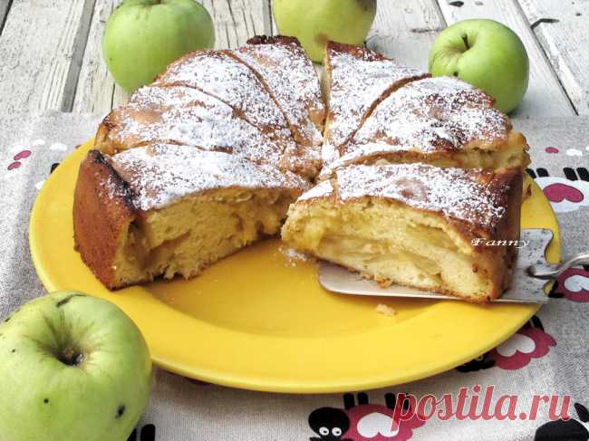 Шарлотка с яблоками и ванилью | Кошкин дом
