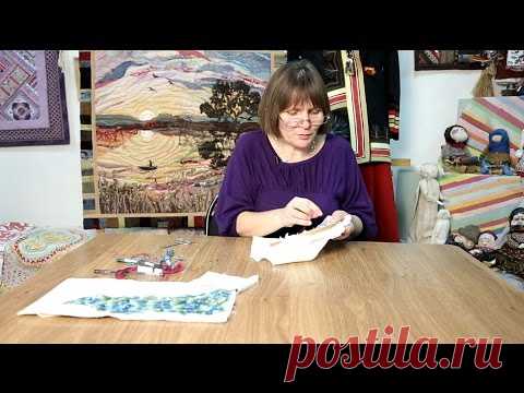 «Ручная работа». Инициалы, вышитые гладью