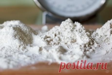 Какой крахмал лучше -  кукурузный или картофельный 

Какой крахмал лучше, кукурузный или картофельный?Одни, как водится, "брито" кричат, другие - "стрижено", а я - один чёрт, крахмал он и есть крахмал.Однако, купила два мешочка в супермаркете, открыла…