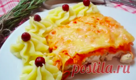 Курочка «под одеялом»: выходит сочнее, чем мясо по-французски