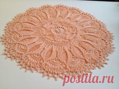 Первая объемная салфетка и чуть-чуть из невязального