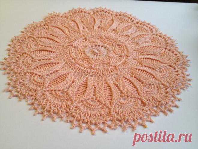 Первая объемная салфетка и чуть-чуть из невязального